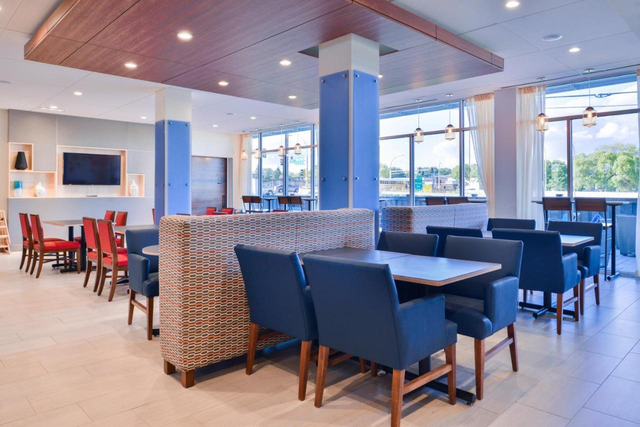 Holiday Inn Express & Suites - Mall Of America - Msp Airport By Ihg Блумингтон Экстерьер фото